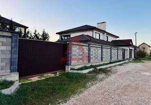 Дом 293м², 2-этажный, участок 8 сот.  