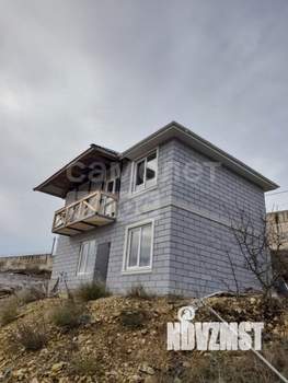 Дом 100м², 2-этажный, участок 6 сот.  