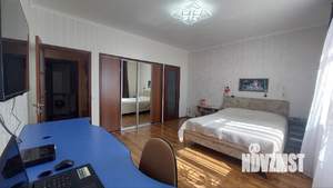 Дом 320м², 3-этажный, участок 4 сот.  