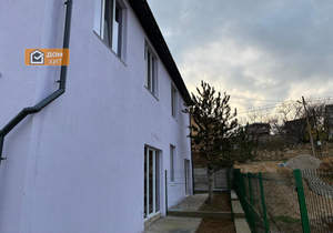 Дом 100м², 2-этажный, участок 5 сот.  