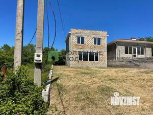 Дом 95м², 2-этажный, участок 4 сот.  