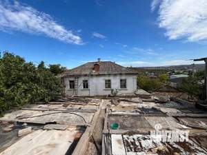 Дом 148м&sup2;, 2-этажный, участок 6 сот.  