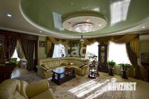Дом 500м², 2-этажный, участок 10 сот.  