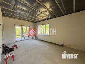 Дом 100м&sup2;, 1-этажный, участок 4 сот.  