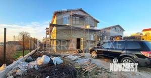 Дом 140м², 2-этажный, участок 4 сот.  