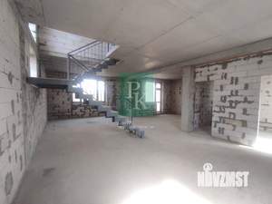 Дом 200м², 2-этажный, участок 5 сот.  