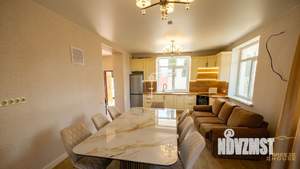 Дом 181м², 2-этажный, участок 4 сот.  