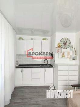 Дом 200м&sup2;, 2-этажный, участок 7 сот.  