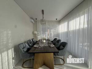 Дом 240м², 2-этажный, участок 7 сот.  