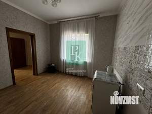 Дом 100м², 2-этажный, участок 4 сот.  