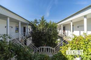 Дом 559м&sup2;, 2-этажный, участок 9 сот.  