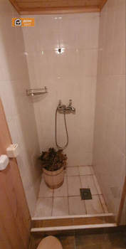 Дом 100м&sup2;, 2-этажный, участок 6 сот.  