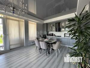 Дом 161м², 2-этажный, участок 4 сот.  