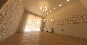 Дом 123м², 2-этажный, участок 8 сот.  