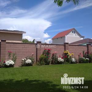 Дом 248м², 2-этажный, участок 8 сот.  