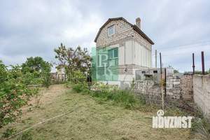 Дом 100м&sup2;, 3-этажный, участок 5 сот.  