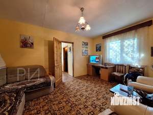 Дом 63м², 2-этажный, участок 6 сот.  