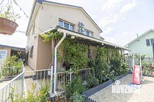 Дом 173м&sup2;, 2-этажный, участок 8 сот.  