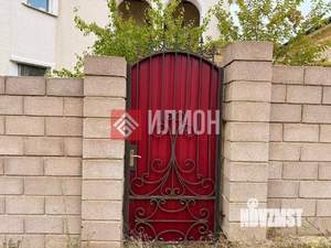 Дом 422м², 3-этажный, участок 5 сот.  