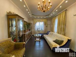 Дом 208м², 2-этажный, участок 9 сот.  