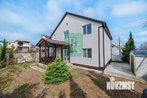 Дом 200м², 2-этажный, участок 6 сот.  