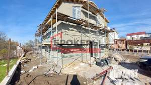 Дом 140м², 2-этажный, участок 4 сот.  