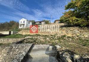 Дом 42м², 2-этажный, участок 10 сот.  