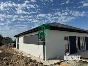 Дом 125м², 1-этажный, участок 6 сот.  