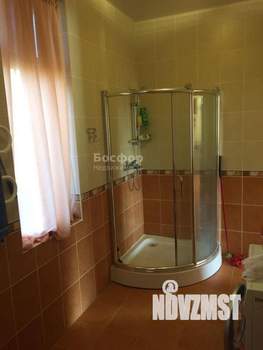 Дом 200м², 2-этажный, участок 15 сот.  