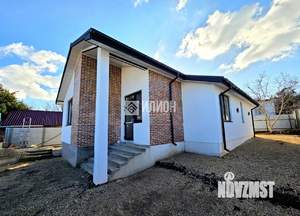 Дом 104м&sup2;, 1-этажный, участок 4 сот.  