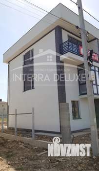 Дом 125м&sup2;, 3-этажный, участок 2 сот.  