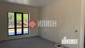 Дом 100м&sup2;, 1-этажный, участок 8 сот.  