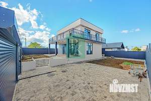 Дом 240м², 2-этажный, участок 4 сот.  