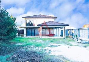 Дом 300м², 2-этажный, участок 4 сот.  