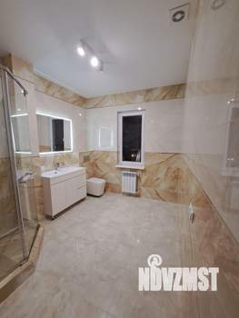 Дом 140м², 2-этажный, участок 3 сот.  