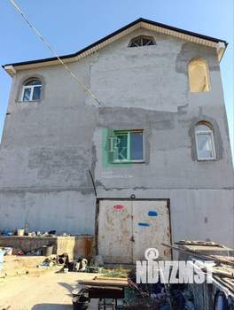 Дом 244м&sup2;, 3-этажный, участок 6 сот.  