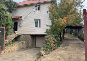 Дом 250м², 2-этажный, участок 6 сот.  