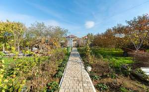 Дача 298м², 3-этажный, участок 7 сот.  