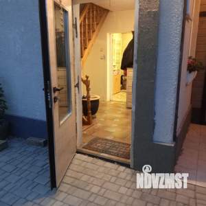 Дом 101м², 2-этажный, участок 6 сот.  