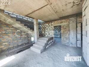 Дом 240м², 2-этажный, участок 4 сот.  