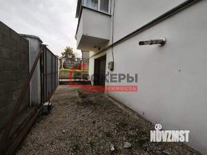 Дом 345м², 3-этажный, участок 5 сот.  