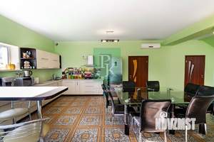 Дом 389м², 2-этажный, участок 16 сот.  