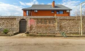 Дом 255м&sup2;, 2-этажный, участок 8 сот.  