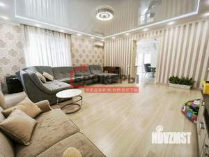 Дом 200м&sup2;, 2-этажный, участок 6 сот.  