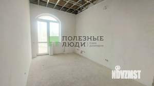 Дом 300м², 3-этажный, участок 8 сот.  