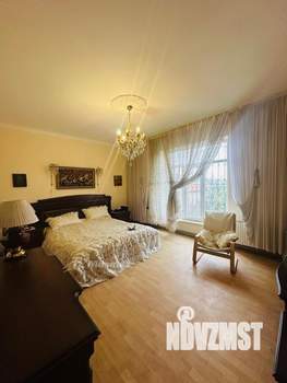 Дача 330м², 3-этажный, участок 5 сот.  