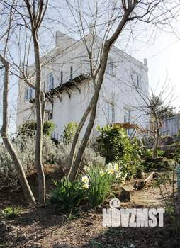 Коттедж 122м², 3-этажный, участок 8 сот.  