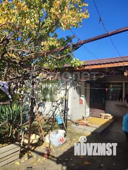 Дом 100м&sup2;, 1-этажный, участок 7 сот.  