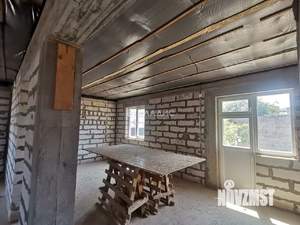 Дом 99м&sup2;, 2-этажный, участок 4 сот.  