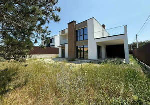 Дом 245м², 2-этажный, участок 5 сот.  